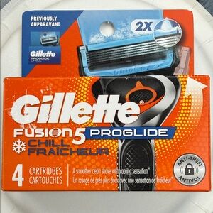 Gillette Fusion5 ProGlide Chill Razor Cartridges - 4 Pack
